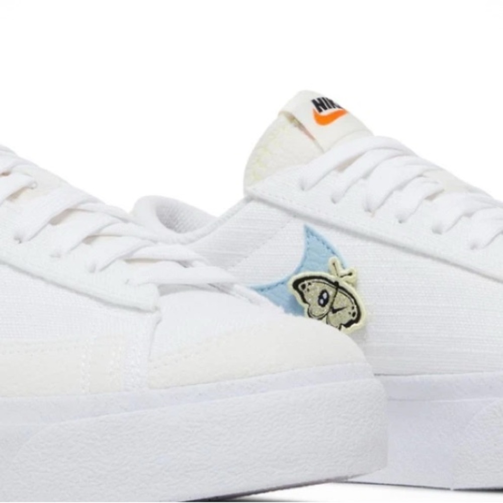 New Nike Women’s | Blazer Low Platform Next Nature Sneakers |Size 9 | DJ6376-100